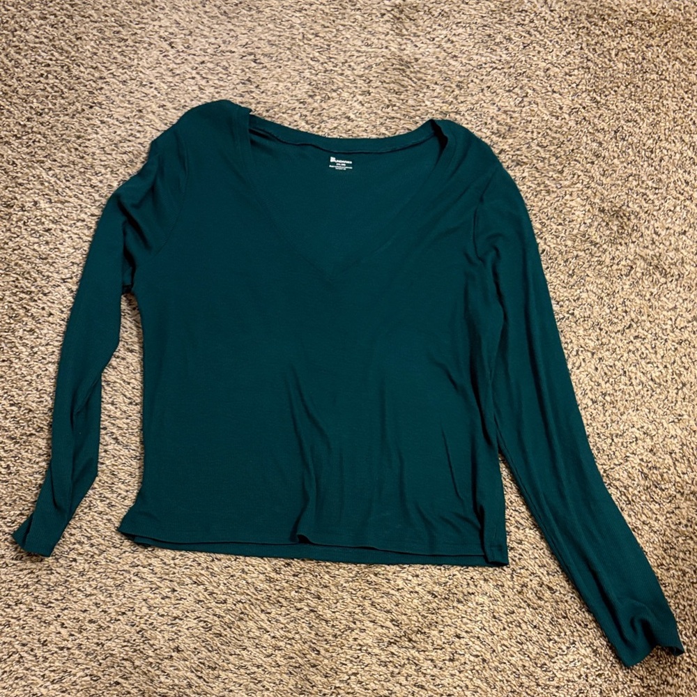 No Boundaries Teal Long Sleeve V-Neck Top